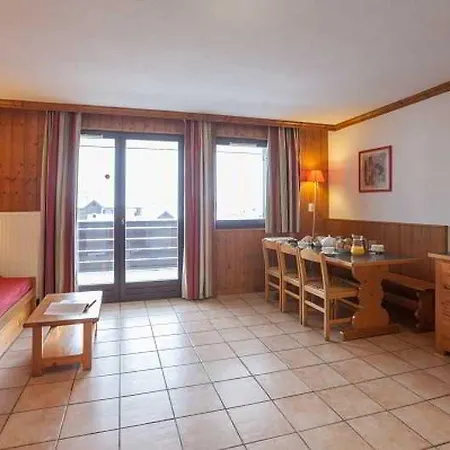 Apart-hotel Pierre & La Riviere 3*