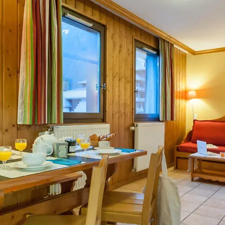 Pierre & La Riviere Apart-hotel 3*