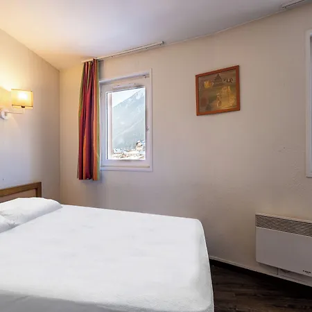 Pierre & La Riviere Chamonix