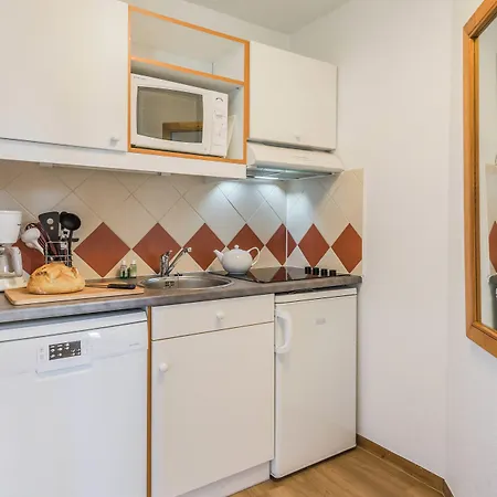 Pierre & La Riviere Apart-hotel