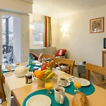 Pierre & La Riviere מלון דירות