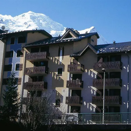 Pierre & La Riviere Chamonix