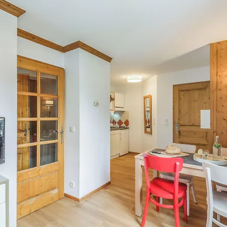Pierre & La Riviere Aparthotel 3*