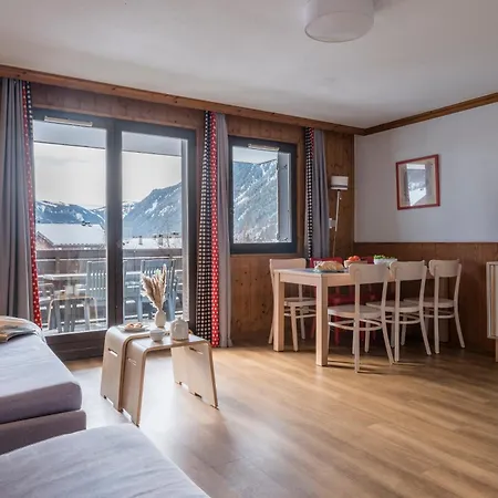 Pierre & La Riviere Aparthotel Chamonix