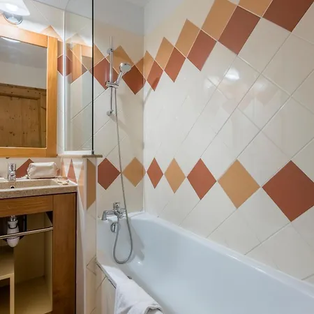 Pierre & La Riviere 3* Chamonix
