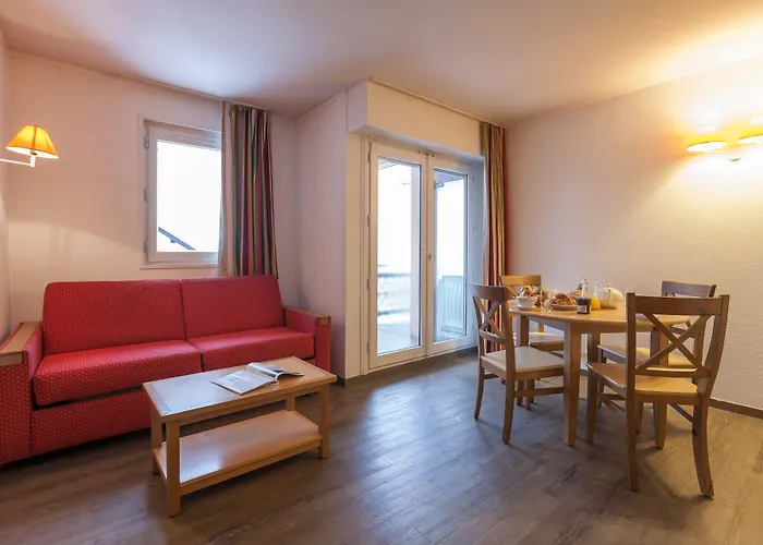 Aparthotel Pierre & La Riviere 3*