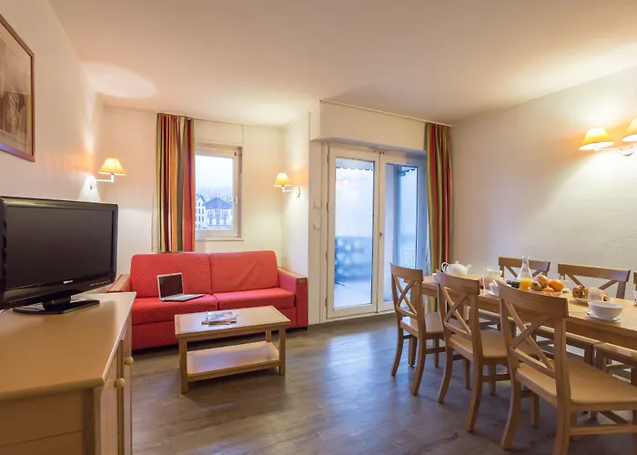 Pierre & La Riviere Aparthotel Chamonix