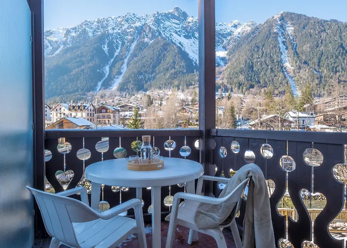 Pierre & La Riviere Aparthotel