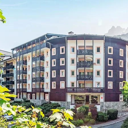 Pierre & La Riviere 3*