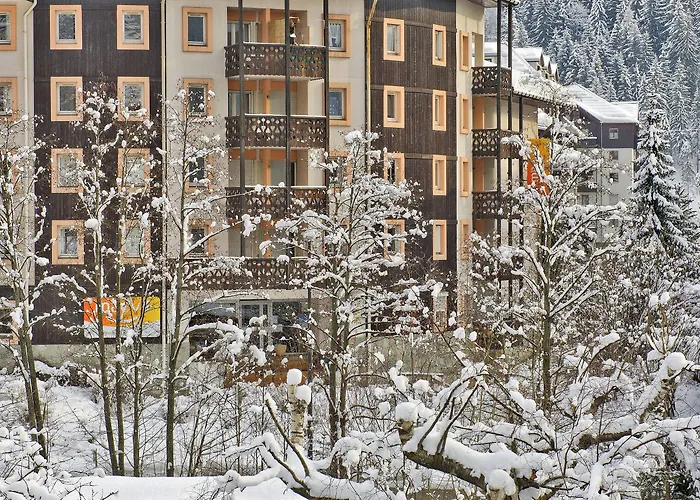 Pierre & La Riviere Chamonix